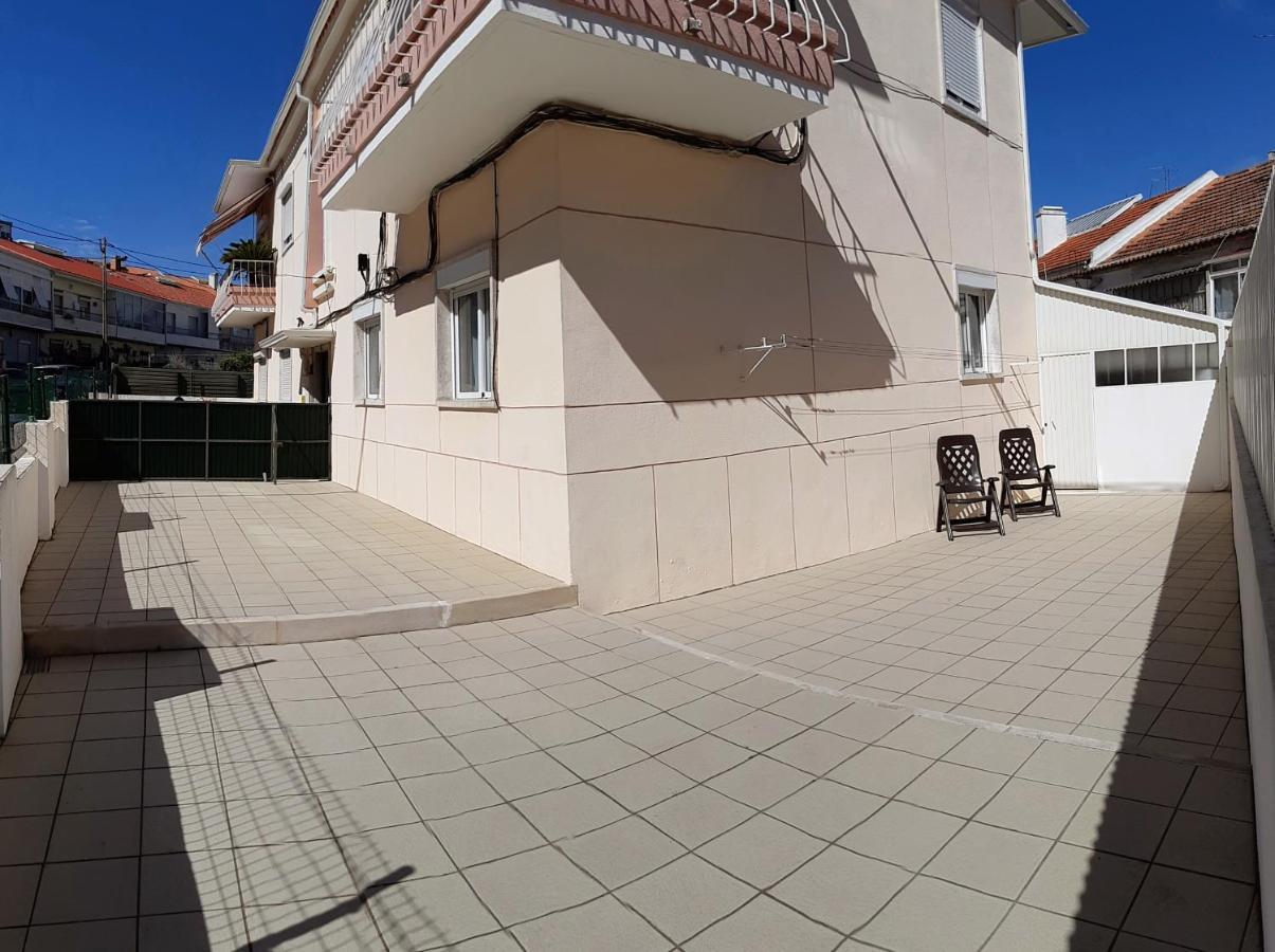 Casa Gil Anes Apartment อัลมาดา ภายนอก รูปภาพ